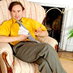 First pic of LadiesFuckGents.com