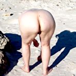 Third pic of Wife Bucket - Real amateur MILFs, wives, and moms! Swingers too