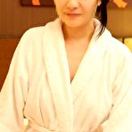 Fourth pic of Candid  Erotic Massage Movies
