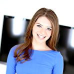 First pic of Alice March returns to Amateur Allure