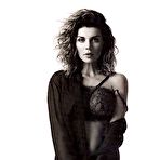 Third pic of Anna Sedokova sexy and braless scans