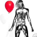 Second pic of Sara Underwood fully naked at Largest Celebrities Archive!