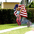 Second pic of Kelsi Monroe - Teen Curves