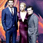 First pic of Jennifer Lawrence at Mockingjay premiere