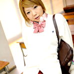 Second pic of Sexy babe Rui Hazuki shows her butt in school | Japan HDV