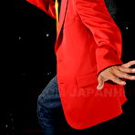 Second pic of Arousing Runa Sesaki shows her legs and body | Japan HDV