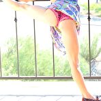 Second pic of Playful blonde chick Bella Bends teasing with the erected nipple flash outdoor