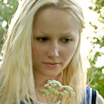 Fourth pic of Kali: Perfect Blonde Tigger... - BabesAndStars.com