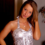 First pic of HOT TEEN CAITLYNN! | CUTE TOPLESS TEEN!