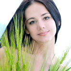 Fourth pic of MetArt - Leona E BY Matiss - PRADERA