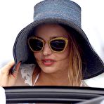 First pic of Miranda Kerr hairy pussy under see thru pants