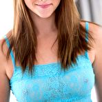 First pic of Seductive Babe Shae In Heat