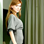 First pic of Petite Naked Girl Gisele Gets Wets