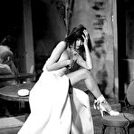 First pic of Carla Bruni sexy and topless scans from magazines