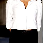 First pic of MatureWomen.Com