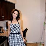 First pic of WifeCrazy.com :: Amateur Housewife