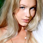 Second pic of Xana D in Perfect Day Gallery From Femjoy