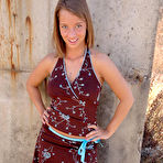 First pic of HOT TEEN CAITLYNN! | CUTE TOPLESS TEEN!