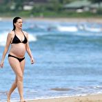 Second pic of :: Largest Nude Celebrities Archive. Anne Hathaway fully naked! ::