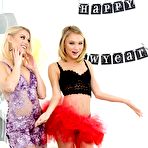 Third pic of Pretty Dakota Sky and Ash Hollywood are having the exciting lesbian party