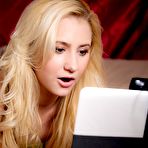 First pic of Molly Gingham and her lesbian babe Odette Delacroix show their lesbian session online