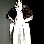 First pic of Elizabeth Jagger sexy and braless scans from mags