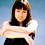 First pic of Foxy Lady: Playful Foxy Lady takes off... - BabesAndStars.com