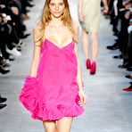 Fourth pic of Fabiana Semprebom sexy and see through runway shots