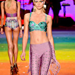 Fourth pic of Flavia Lucini sexy swimsuit catwalk shots