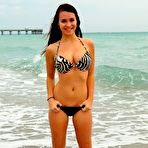 Second pic of Brookes Playhouse episode No Lifeguard On Duty