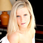 Fourth pic of Miela A nude in erotic CHELONA gallery - MetArt.com