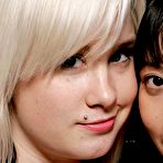 First pic of Interracial lesbians Amy Chi and Bailey - Girls Out West