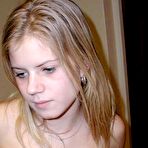 Fourth pic of Real amateur girlfriends having sex Amazing hot and sexy girl is caught on amateur video cam