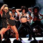 Second pic of Keri Hilson sexy performs on the stage