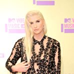 Second pic of Kesha Sebert sexy posing at MTV VMA