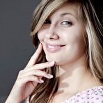 First pic of Holly Pearce Masturbates In Her Bed