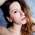 Fourth pic of Slim Babe Naked On The Floor