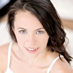 First pic of Skinny Beauty Veronika Radke