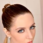 First pic of Samantha Bentley Wet Babe With Sexy Legs