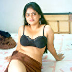 Second pic of Neha Nair - MySexyNeha.com - Sexy Indian Housewife