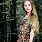 First pic of Honey Liz Naked in the Woods