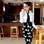 First pic of Picture 672 &laquo; Teacher poses naked scandal | True Teen Pussy