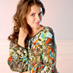 First pic of Kalisy In Tight Green Shorts