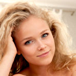 Fourth pic of Mikana nude in erotic ERBYNE gallery - MetArt.com