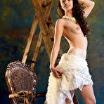 Second pic of Beautiful Girl Posing  