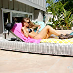 Second pic of Nicole Aniston - Ass Parade