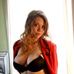 First pic of Busty Amateur Hilary