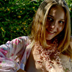 Second pic of Lesbian Mpeg Gallery - Teen Erotic, Lesbian Quicktime Movies