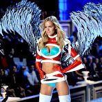 First pic of Erin Heatherton sext at Victorias Secret fashion show