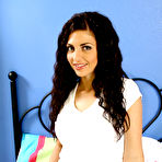 First pic of Franchezca Valentina removes her lace underwear and exposes her snatch in the middle of the bed